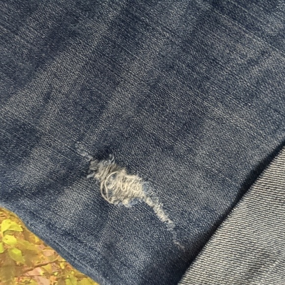 PAIGE Distressed Denim Shorts Size 30 - Picture 2 of 5